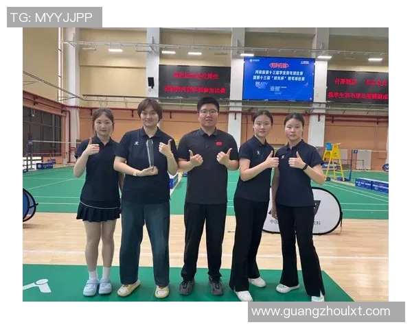 重庆羽毛球队灵活性排名创新高展现出卓越实力与团队精神